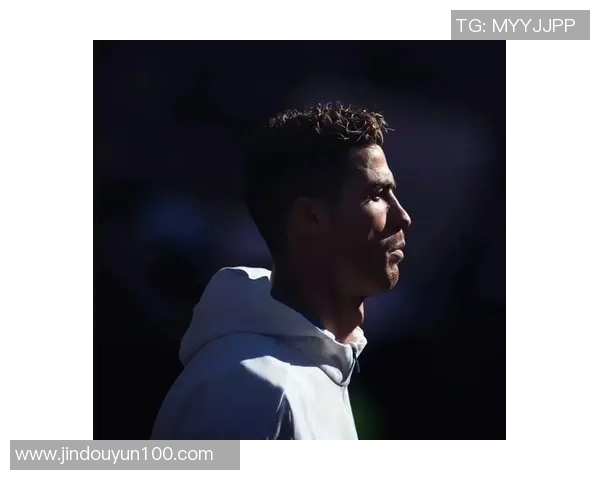 足球球星男士头像大全高清精选展现足球巨星风采与魅力